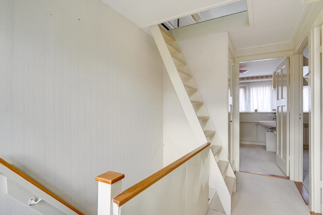 Photo 23 of Burgemeester Strick van Linschotenstraat 27