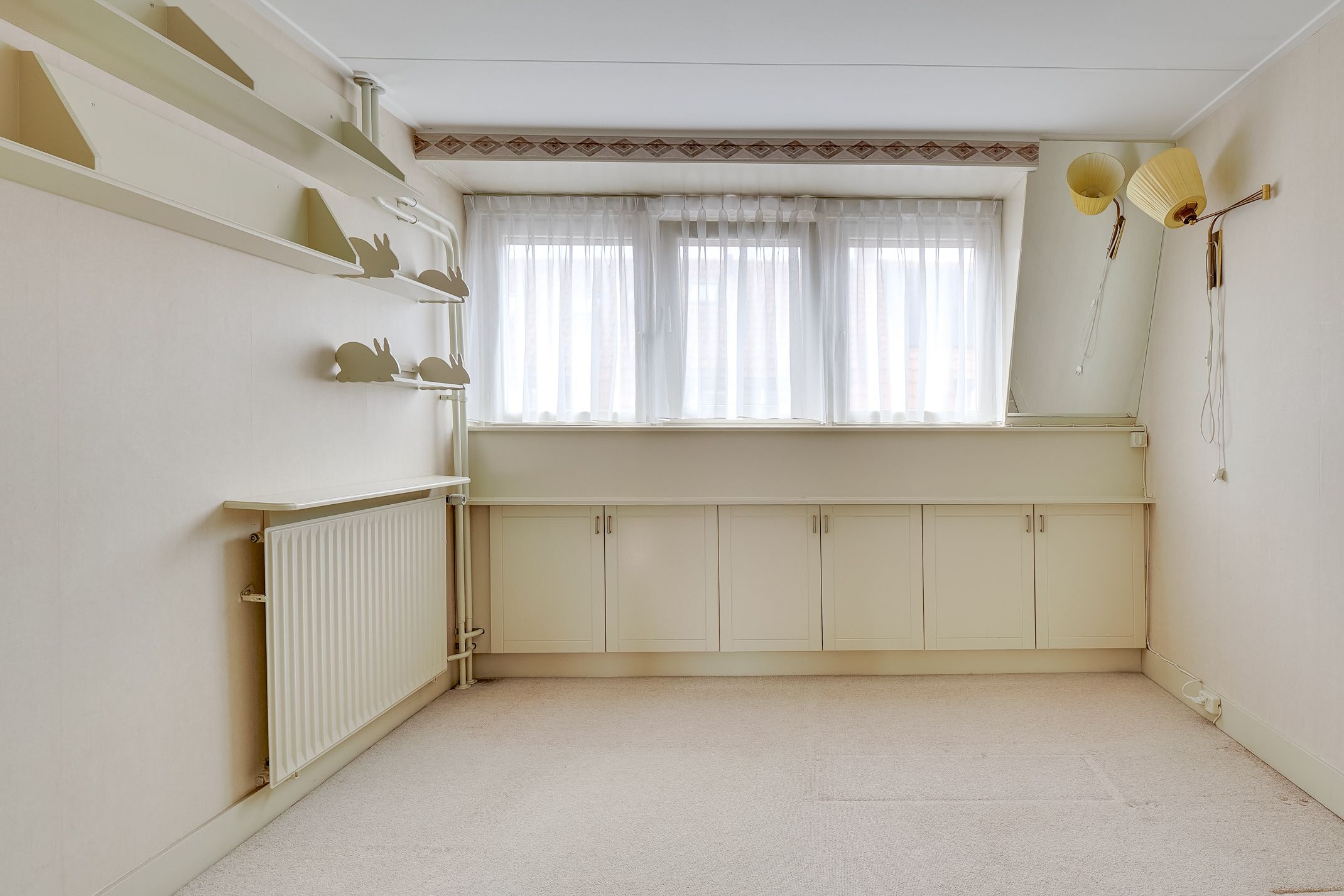 Photo 27 of Burgemeester Strick van Linschotenstraat 27