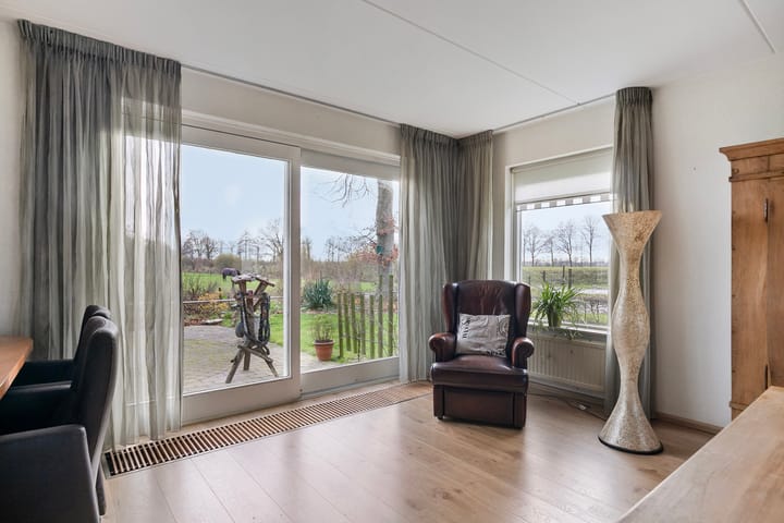 Photo 11 of Dorpsstraat 90