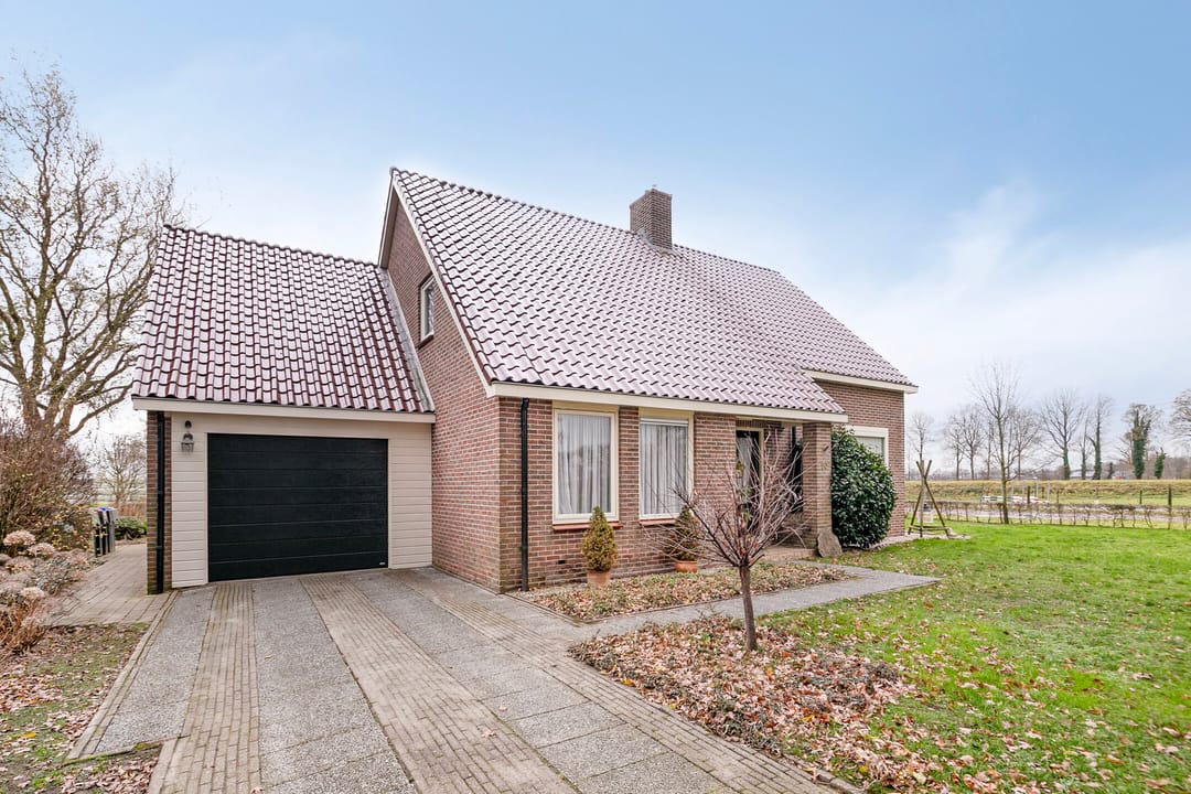 Photo 37 of Dorpsstraat 90