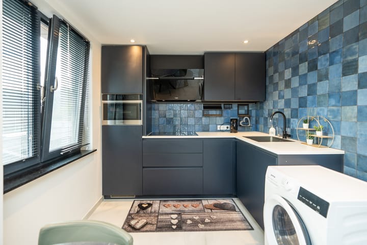 Photo 8 of Malvert 2321-A