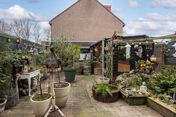 Foto 23 van Claverenbladstraat 128