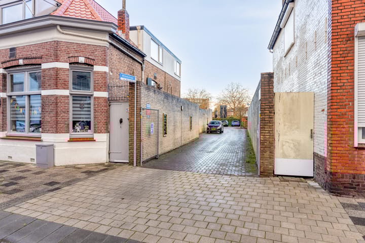 Foto 28 van Willemstraat 53-C