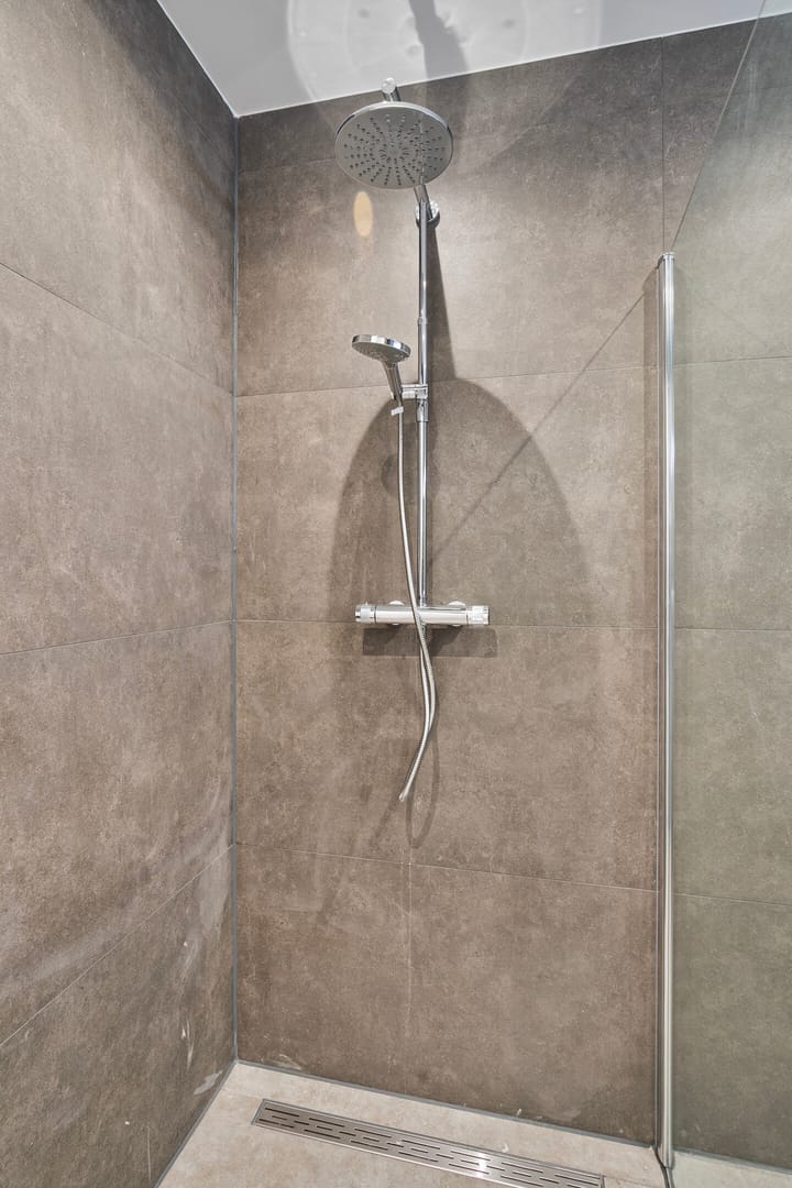 Photo 17 of Raadhuisstraat 44-A