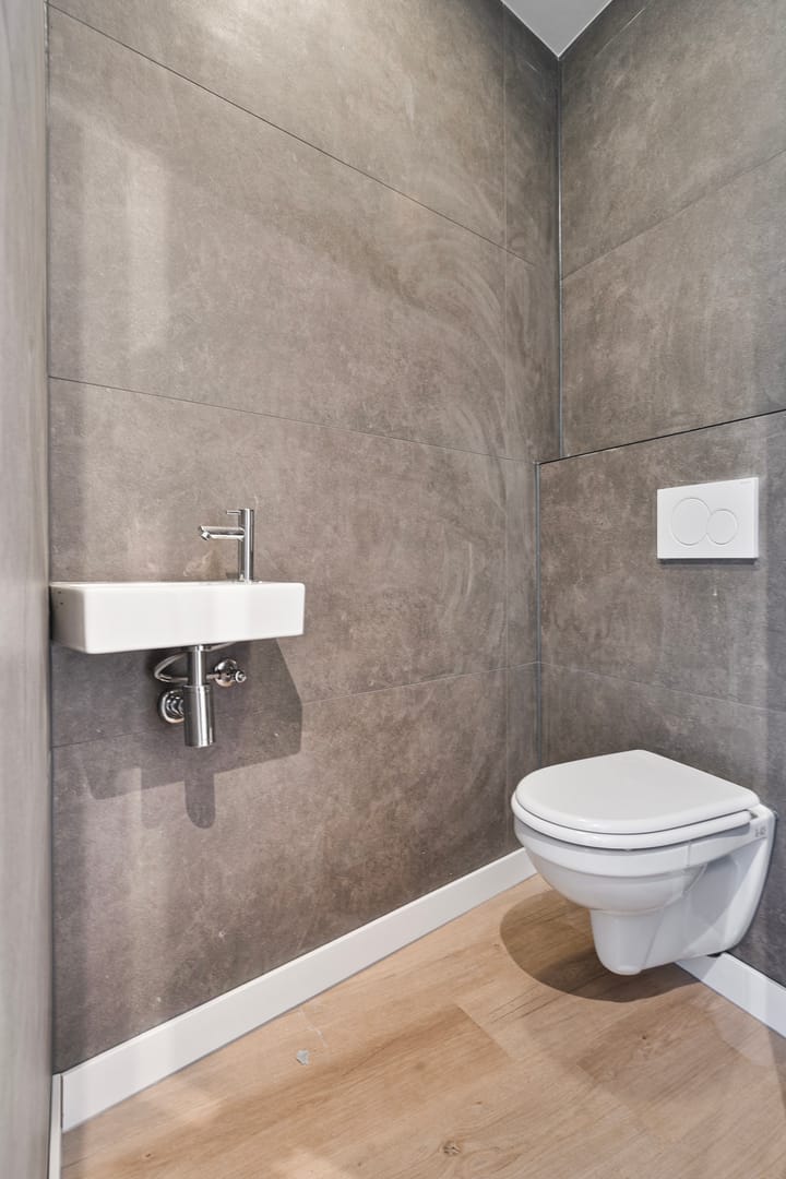 Photo 22 of Raadhuisstraat 44-A