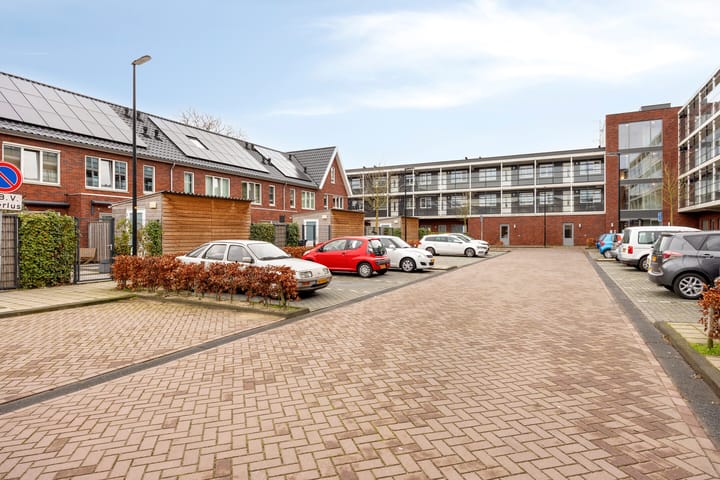 Foto 31 van Rhijnvis Feithstraat 18