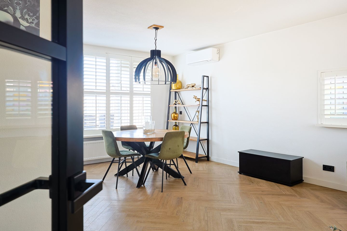 Foto 5 van Zinniastraat 2