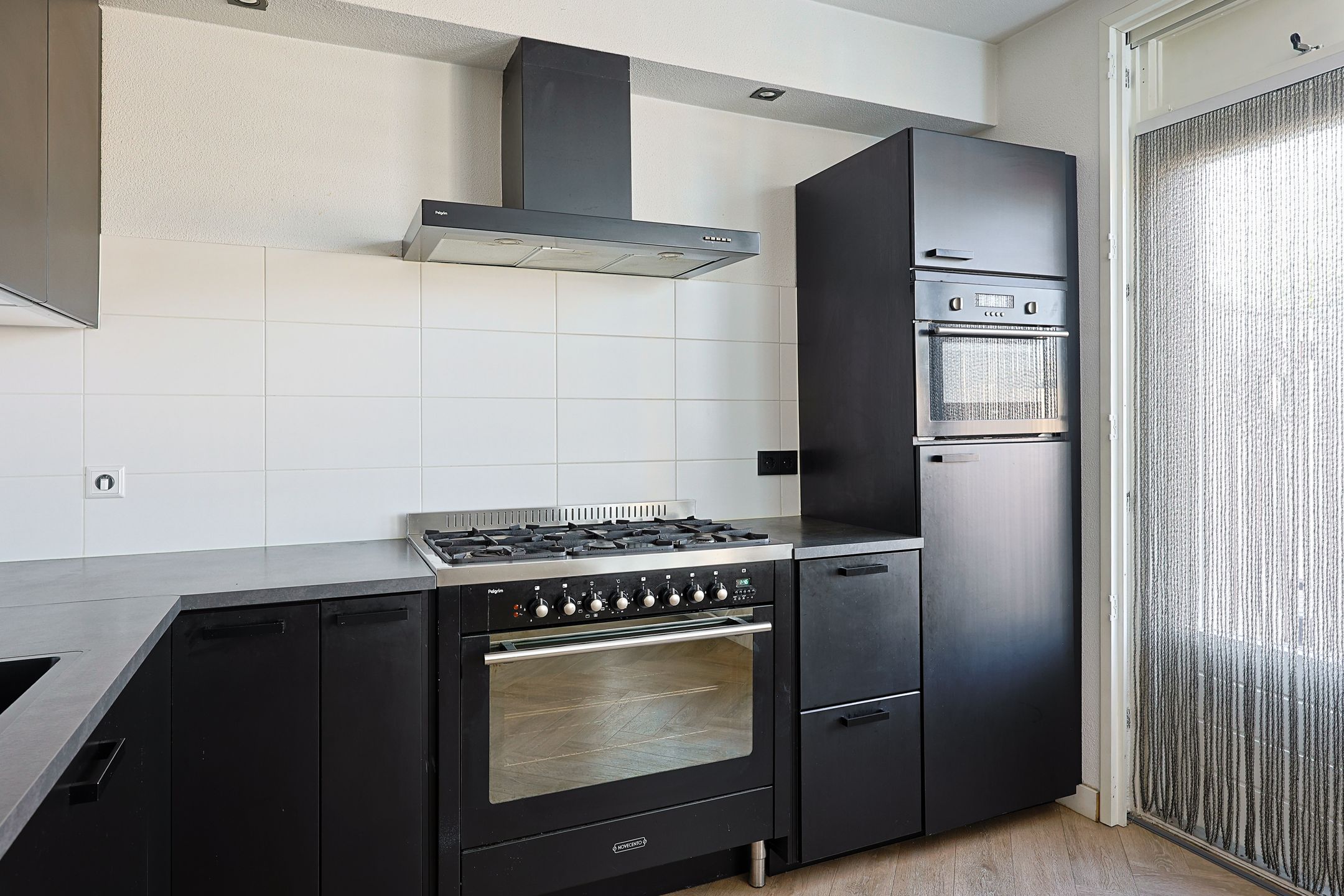 Foto 12 van Zinniastraat 2