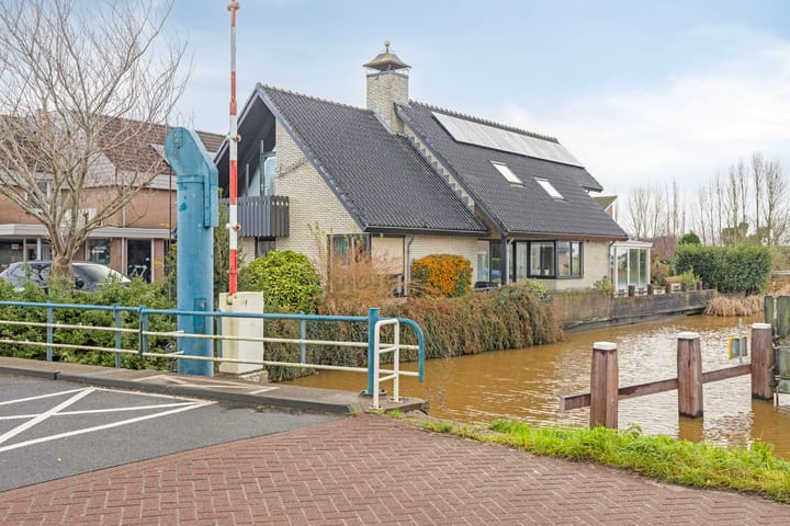 Photo 4 of Dorpsstraat 2-B