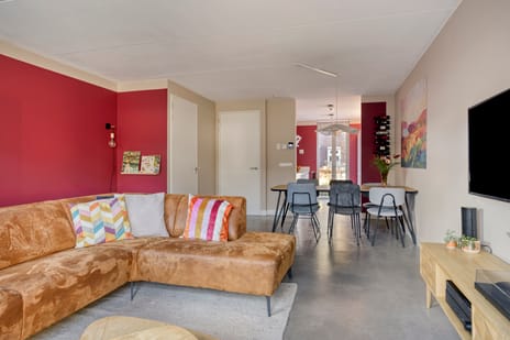 Stuw 4 tertiary image