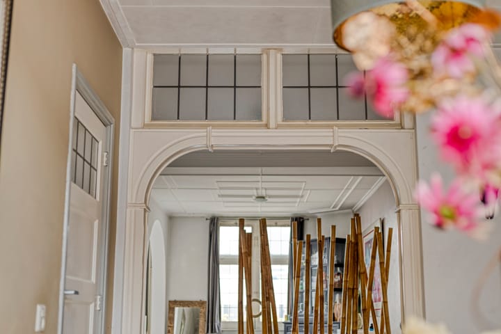 Foto 10 van Middenstraat 1