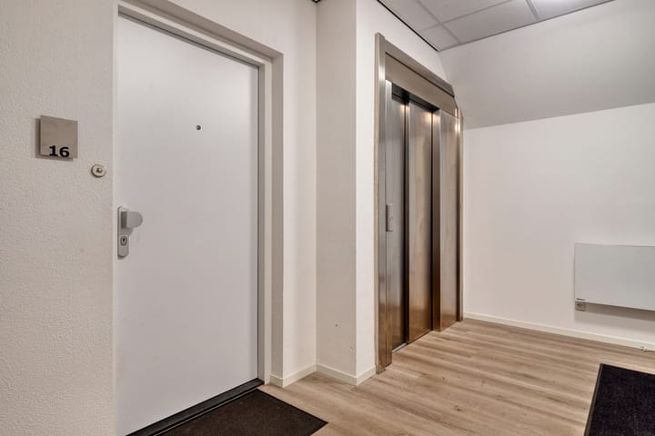 Foto 6 van Kadeplein 16