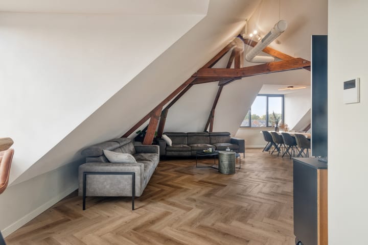 Foto 9 van Kadeplein 16