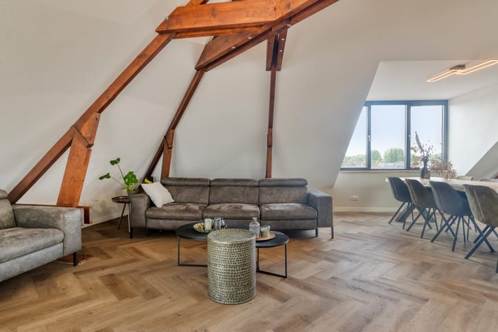 Foto 10 van Kadeplein 16