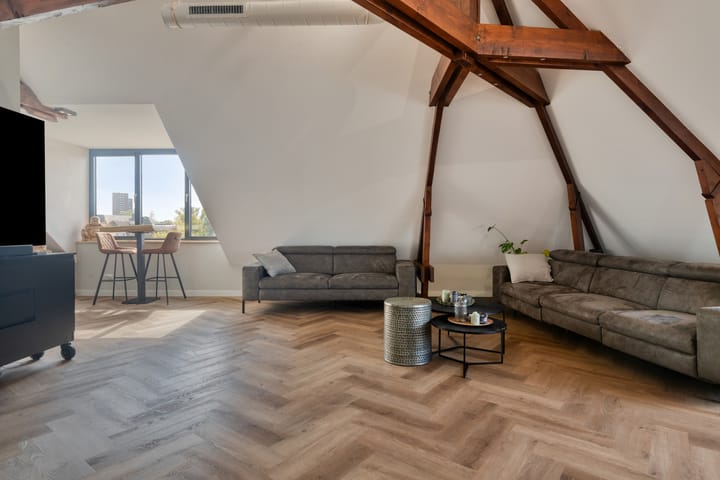 Foto 11 van Kadeplein 16