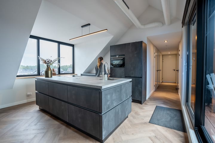 Foto 18 van Kadeplein 16