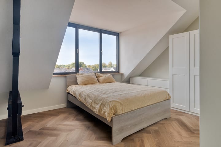 Foto 25 van Kadeplein 16