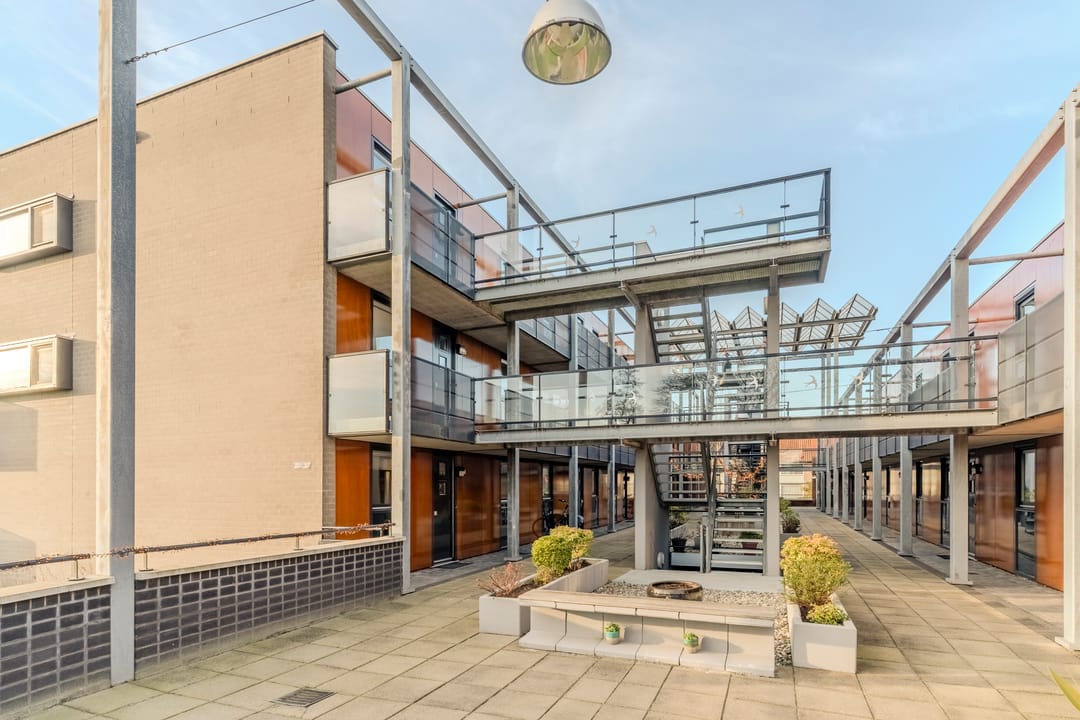 Foto 13 van Meeuwenhof 20