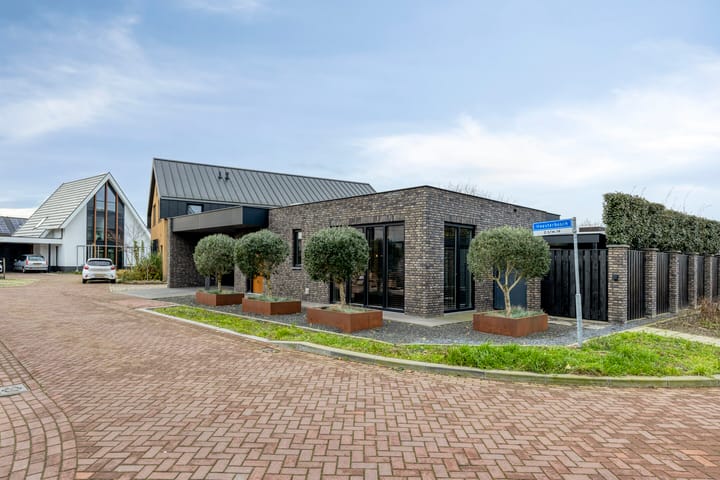 Photo 4 of Heesterbosch 2