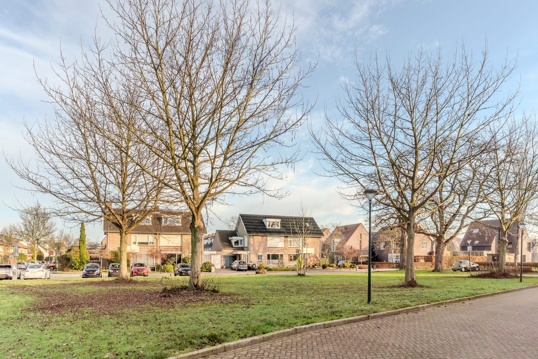 Foto 47 van Meeuwenhof 20