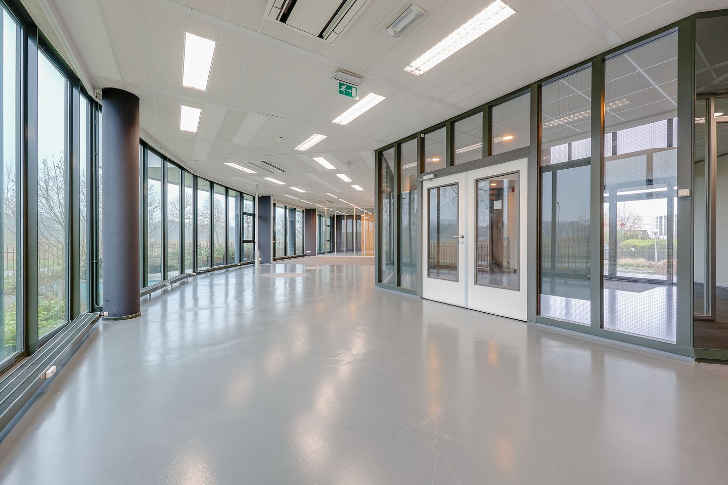 View photo 4 of Versterkerstraat 4