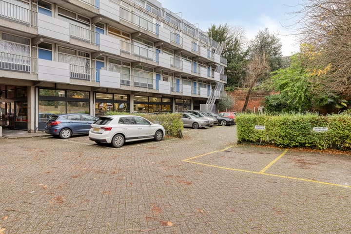 Photo 29 of Westvest 105