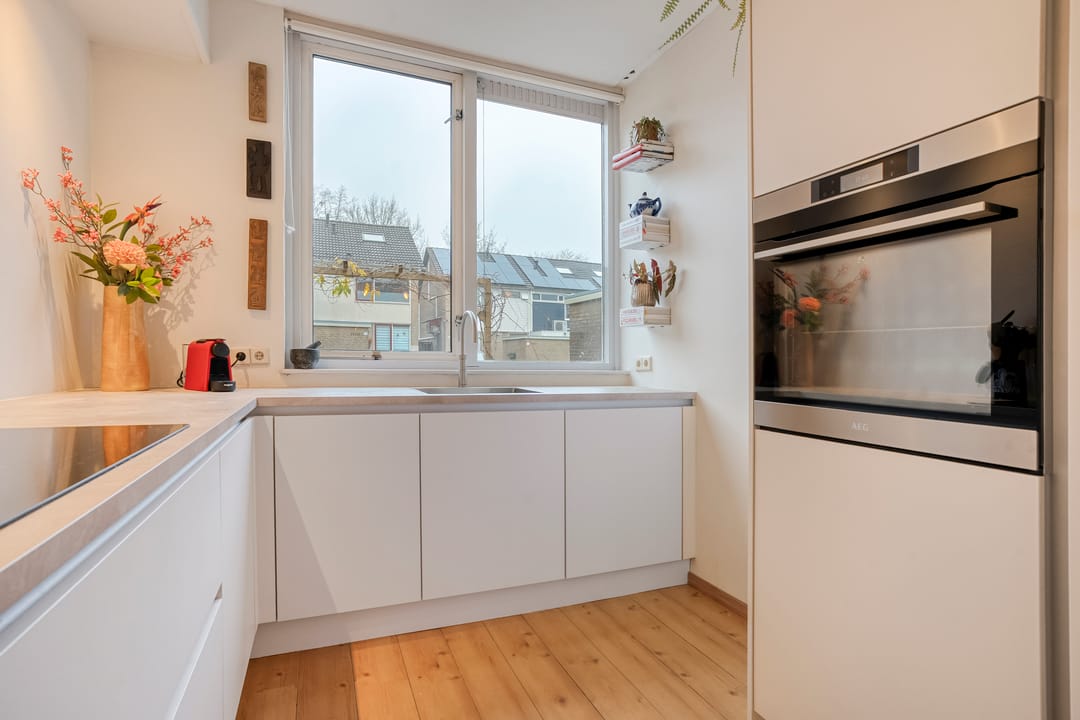 Foto 11 van Theo van Doesburgplantsoen 17