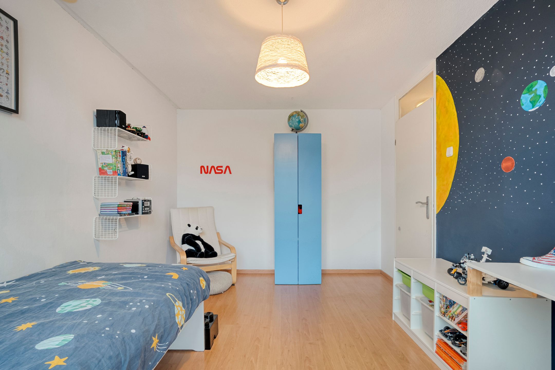 Foto 18 van Theo van Doesburgplantsoen 17