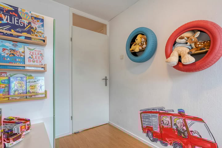 Foto 22 van Theo van Doesburgplantsoen 17