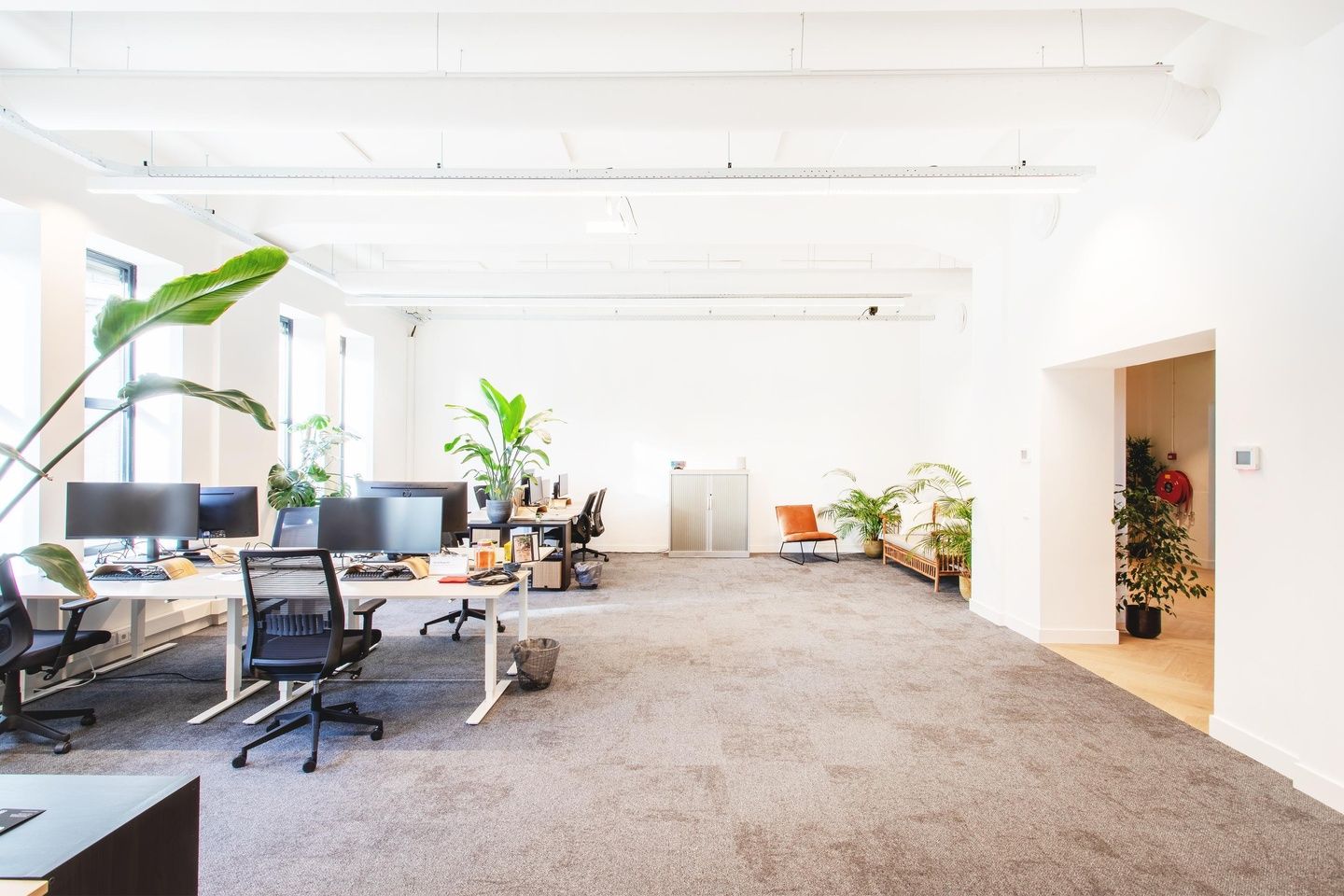 Bekijk foto 2 van Spaarneplein 2