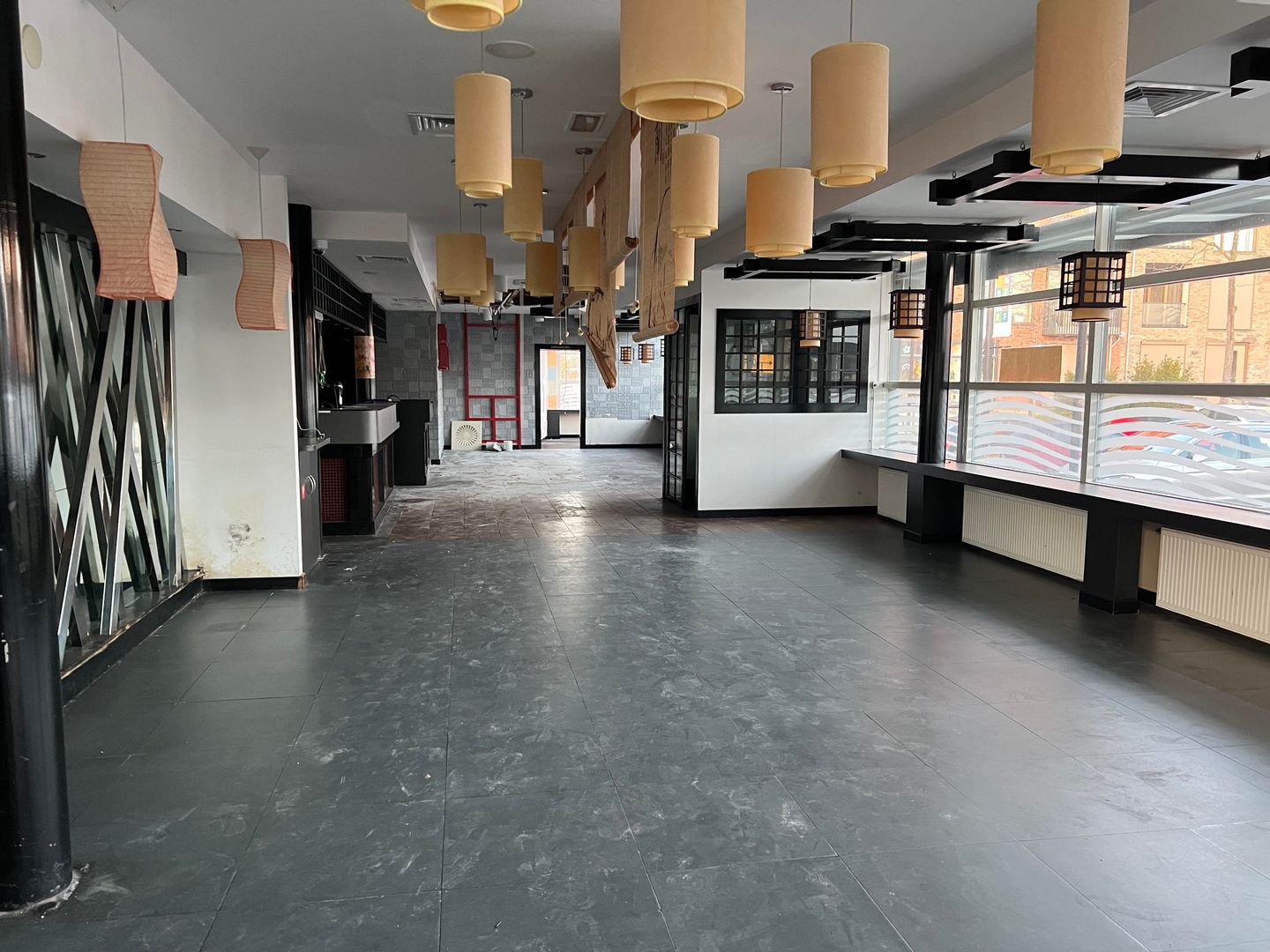 View photo 5 of Vierwiekenplein 105