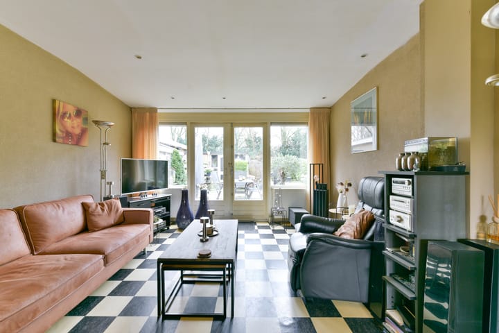 Foto 13 van Korhoenlaan 38