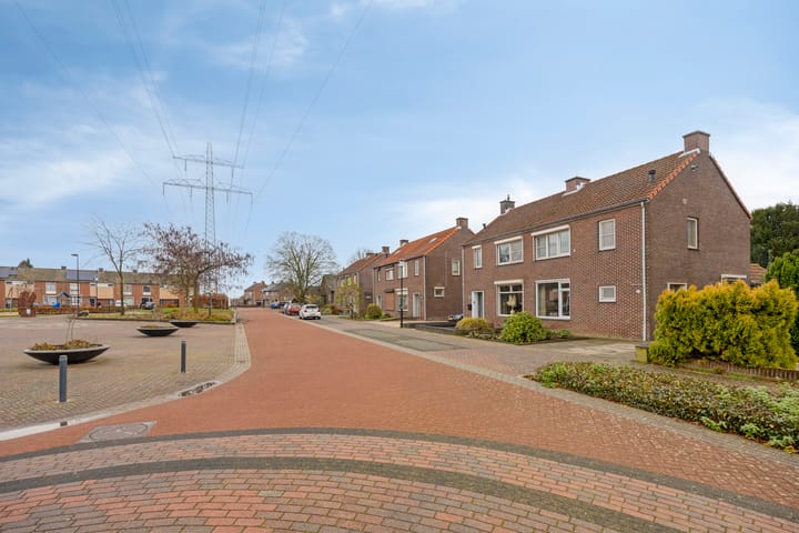 Foto 38 van Schoolstraat 19