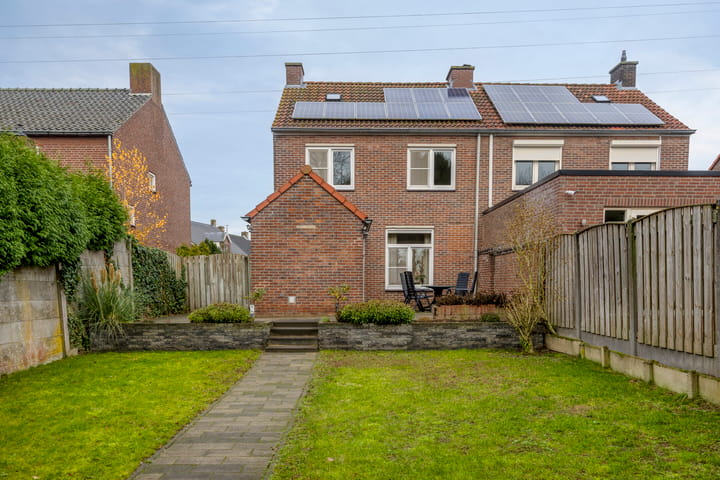 Foto 35 van Schoolstraat 19