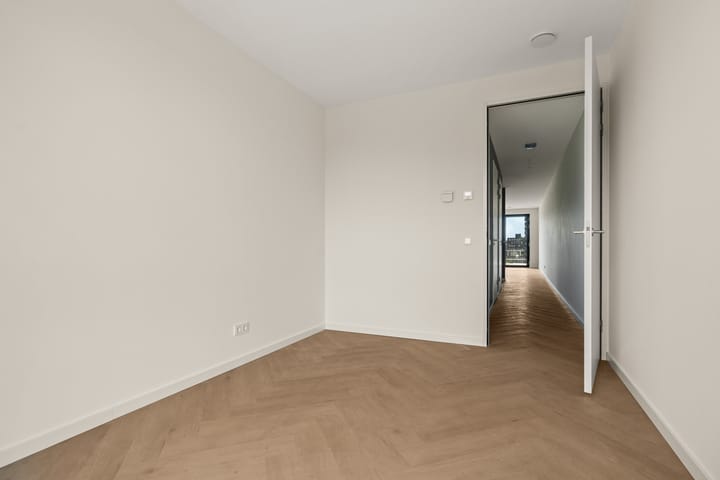 Photo 14 of Rijnlandlaan 323