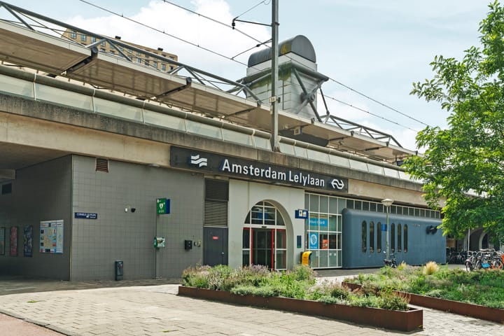 Photo 31 of Rijnlandlaan 323