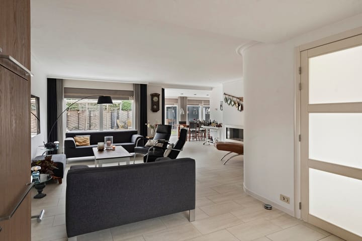 Foto 7 van Dansvlinder 4