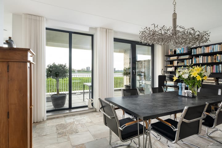 Foto 9 van Zalmstael 8