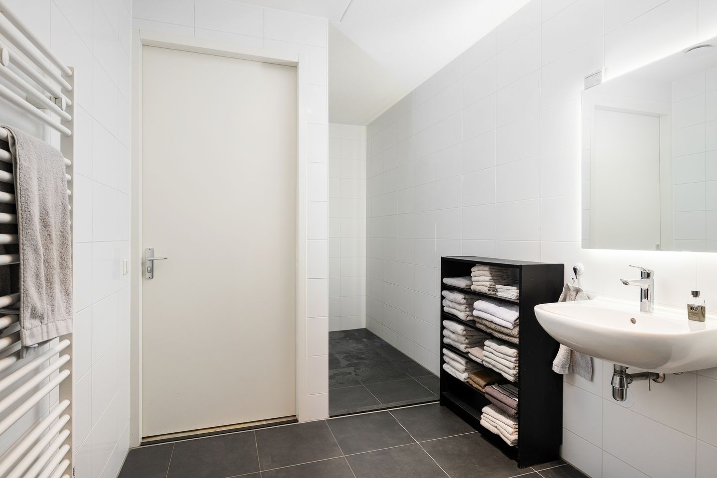 Foto 35 van Zalmstael 8