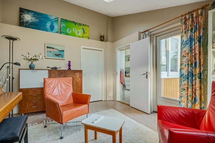 Photo 25 of Stationsweg West 8-A