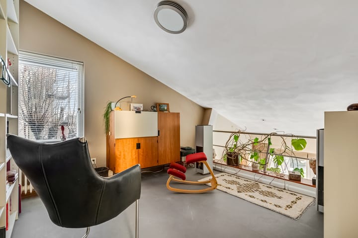 Photo 34 of Stationsweg West 8-A