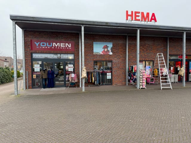 Oosteresstraat 1, Borger