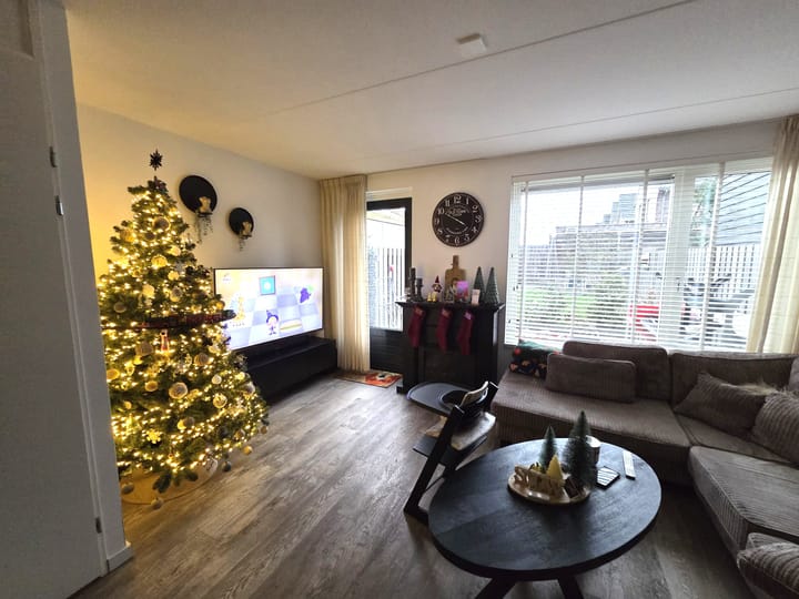 Photo 3 of Planeet 33