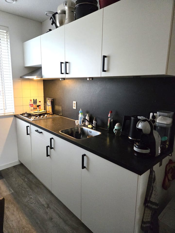 Photo 4 of Planeet 33