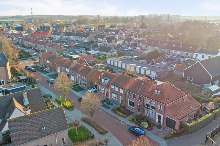 Foto 28 van Burg Vogelaarstraat 13