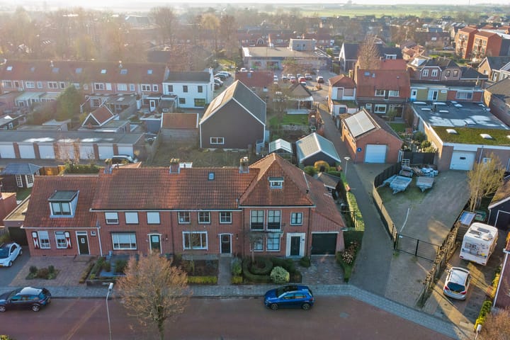 Foto 30 van Burg Vogelaarstraat 13