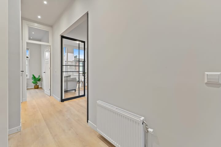 Foto 13 van Nicolaas Tulpstraat 19