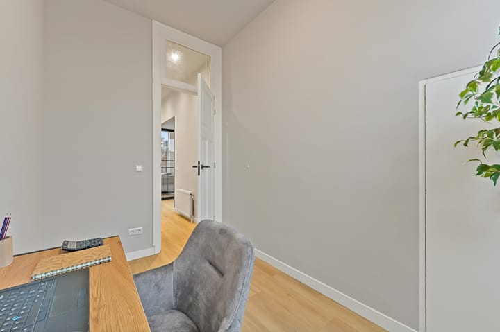 Foto 28 van Nicolaas Tulpstraat 19