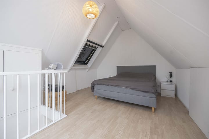 Foto 18 van Kruiningenstraat 46