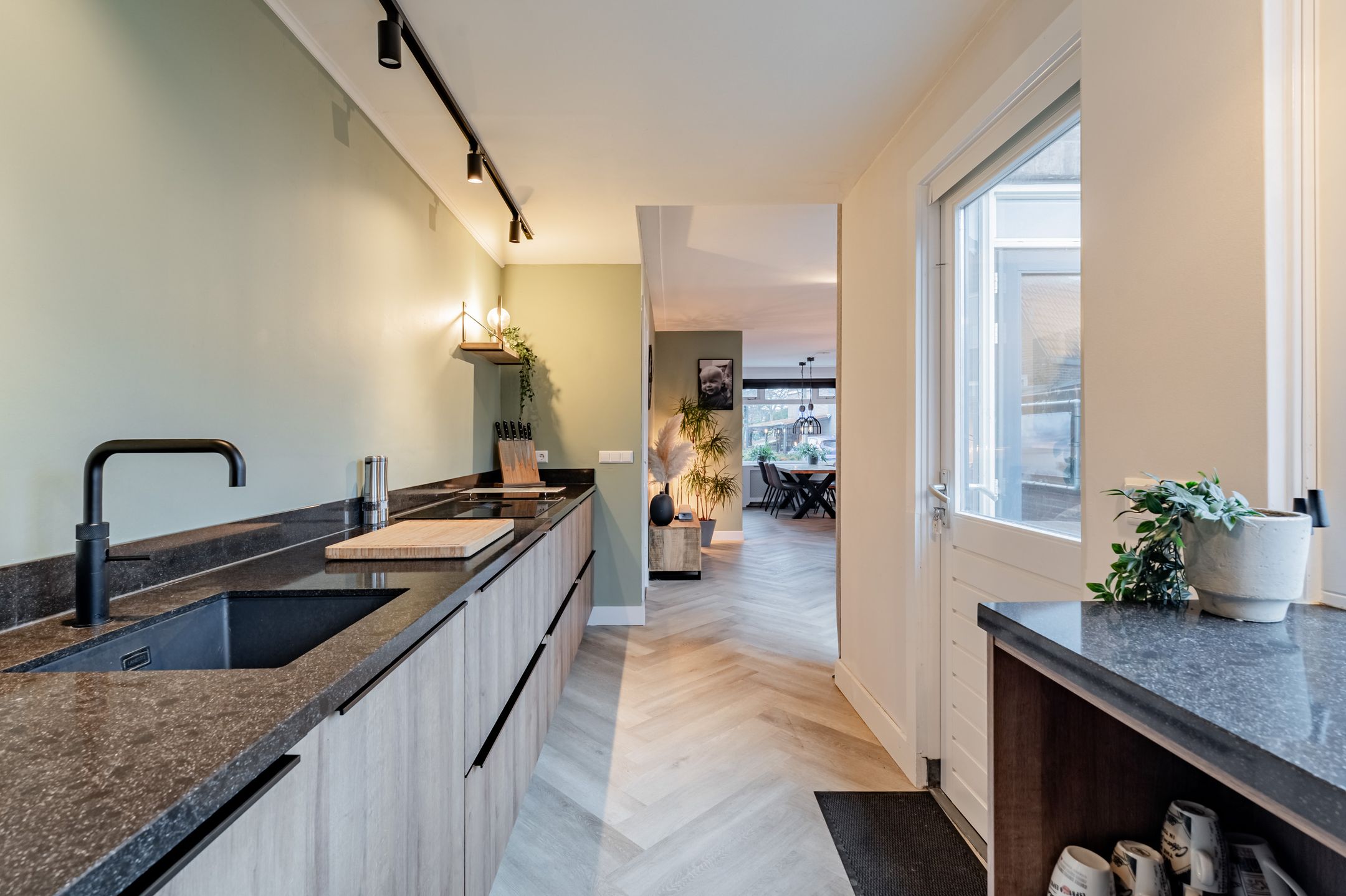 Photo 18 of Pickéstraat 23